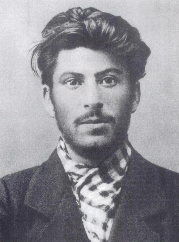 http://www.masterandmargarita.eu/images/09context/Stalin1902.jpg