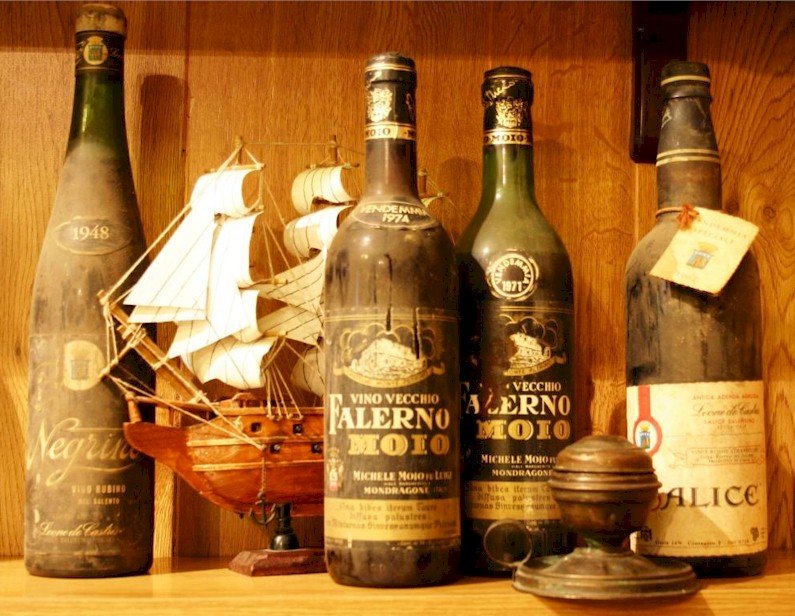 Quelques bouteilles de falerne