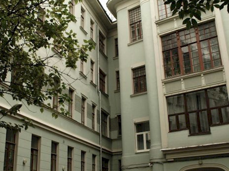 Appartement no. 50 (à gauche)