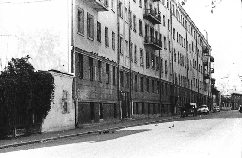 Furmanov street